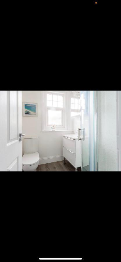 Driftwood Luxury Apartment Lyme Regis Eksteriør bilde