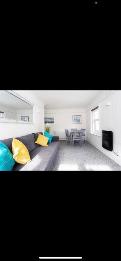 Driftwood Luxury Apartment Lyme Regis Eksteriør bilde